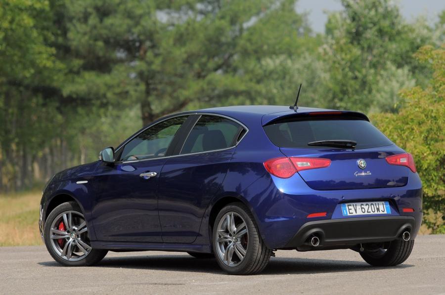  Alfa Romeo Giulietta 2013 года  (фото 15 из 21)